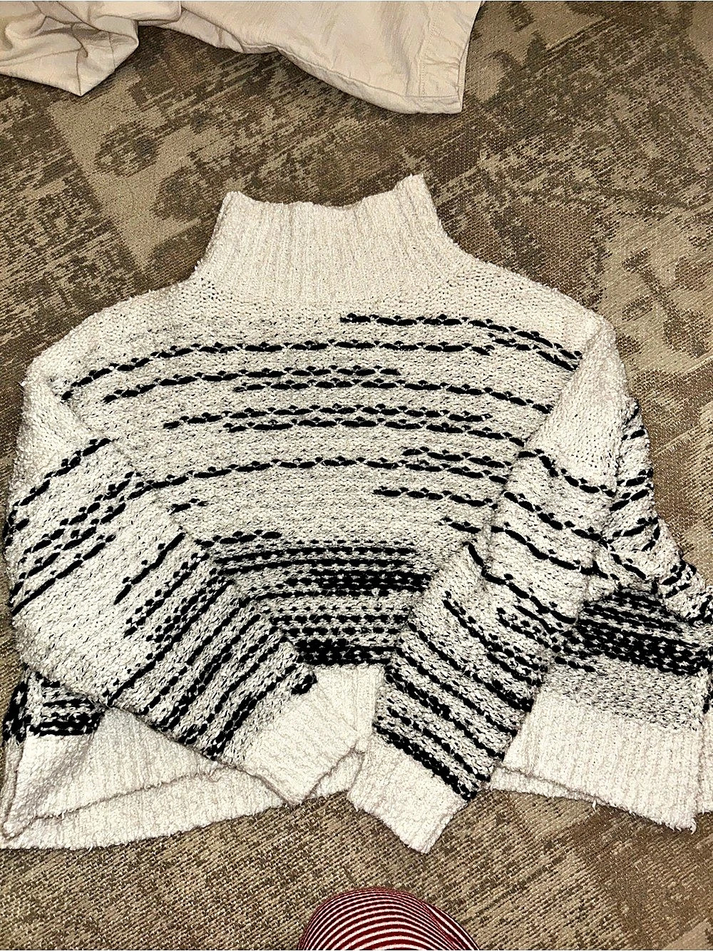 PILCRO Textured Mock Neck Sweater Striped Knit White & Black Small